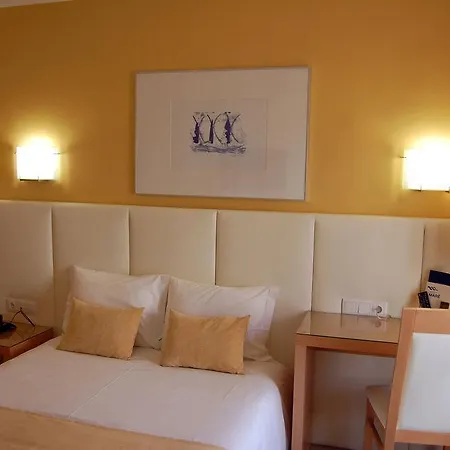 Apartament Mare *